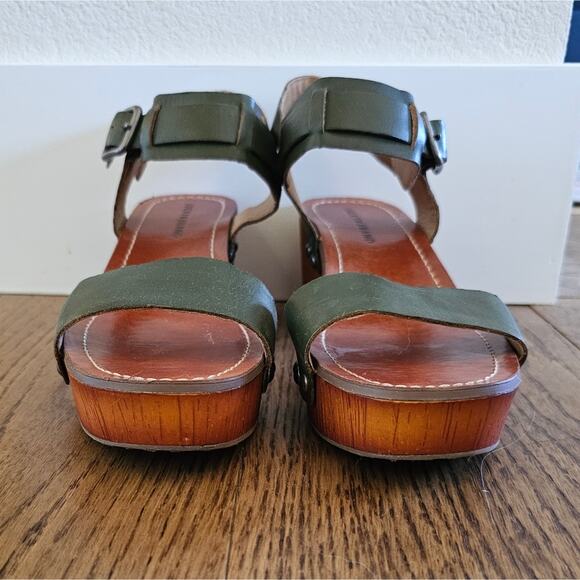Lucky Brand Hannela Platform Sandals - Picture 2 of 12